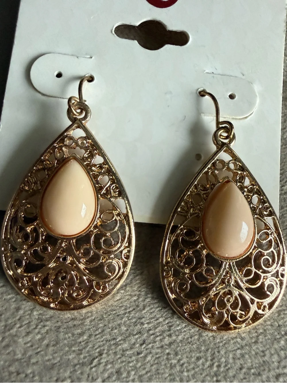 Dress Barn Gold Filigree Teardrop Earrings with Cream Cabochon